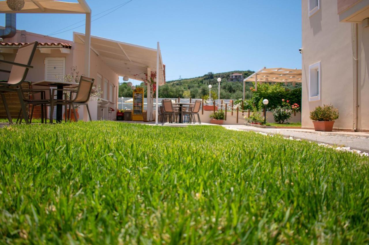 Evdokia Αpartments & Dimitra Village Agia Marina  Екстер'єр фото