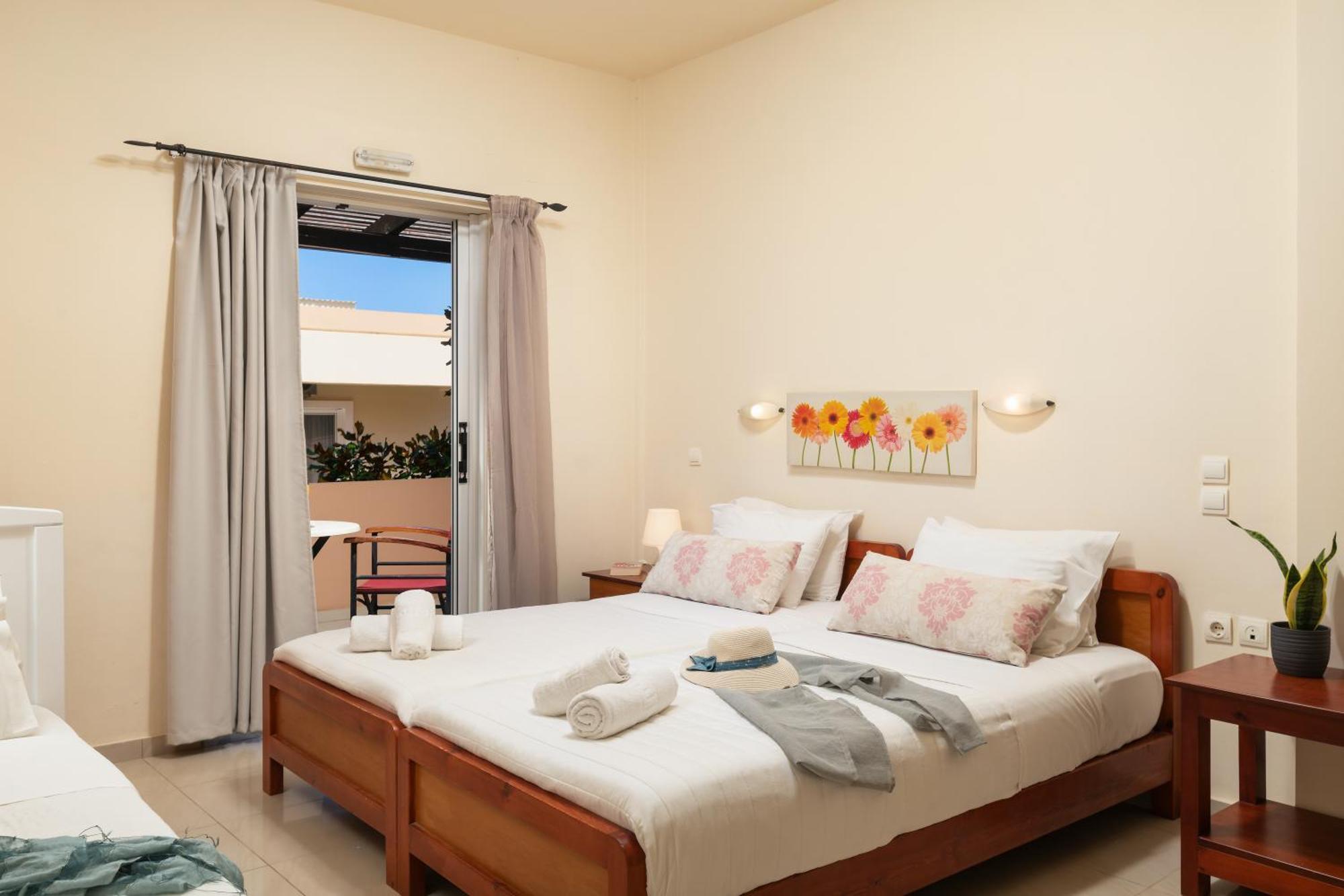 Evdokia Αpartments & Dimitra Village Agia Marina  Екстер'єр фото