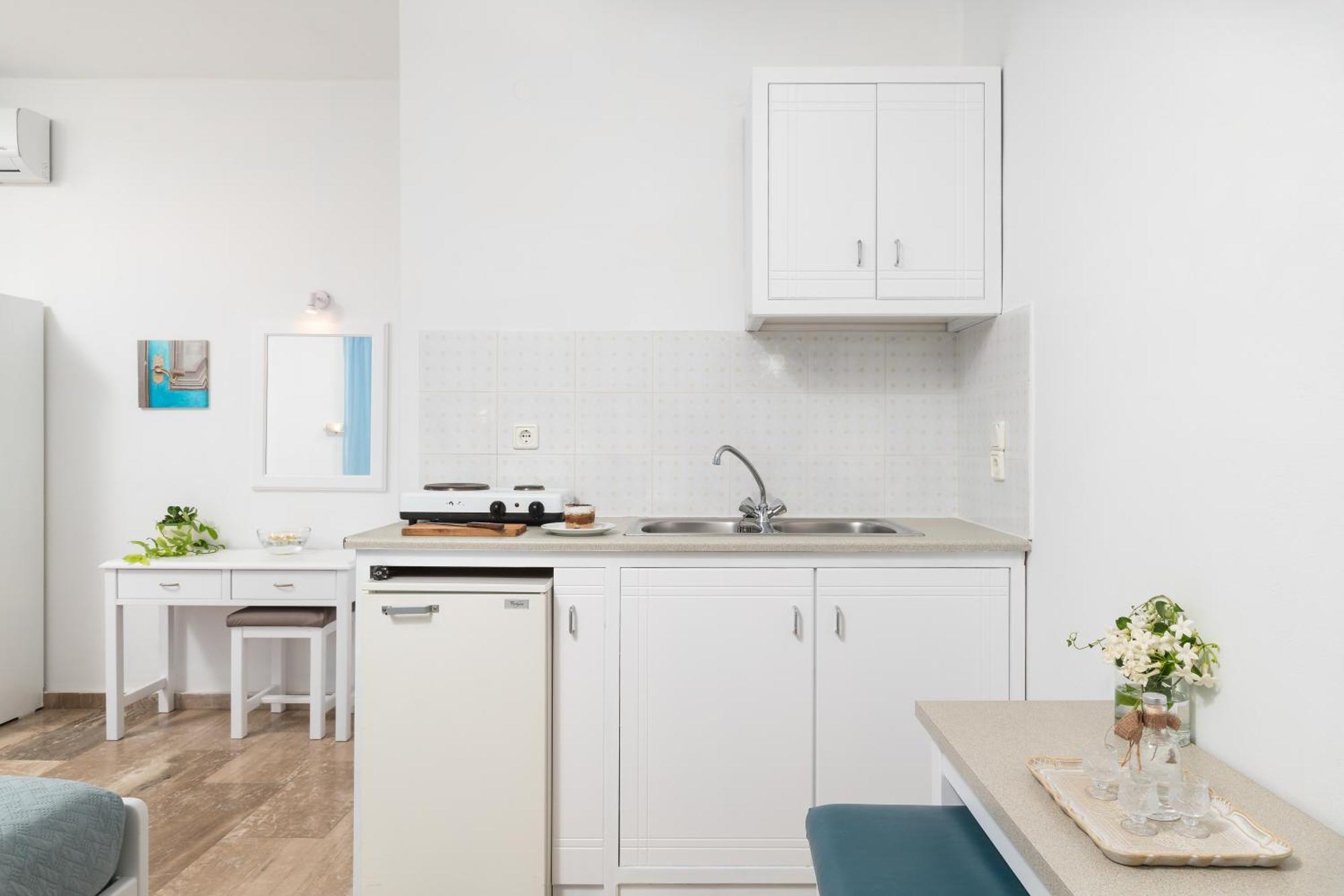 Evdokia Αpartments & Dimitra Village Agia Marina  Екстер'єр фото